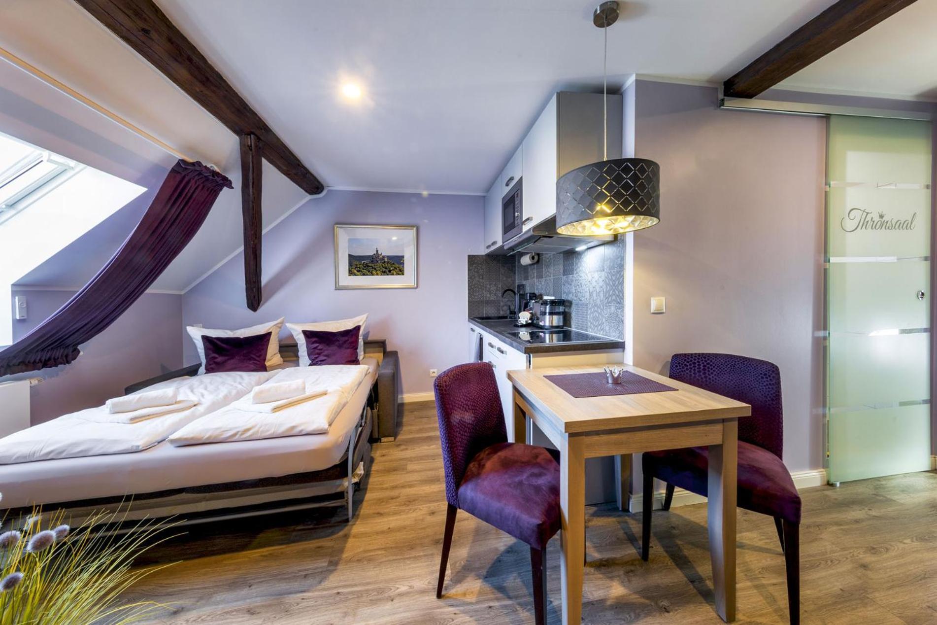 Apartmenthaus Burgenheimat In Rhens Bei Koblenz מראה חיצוני תמונה