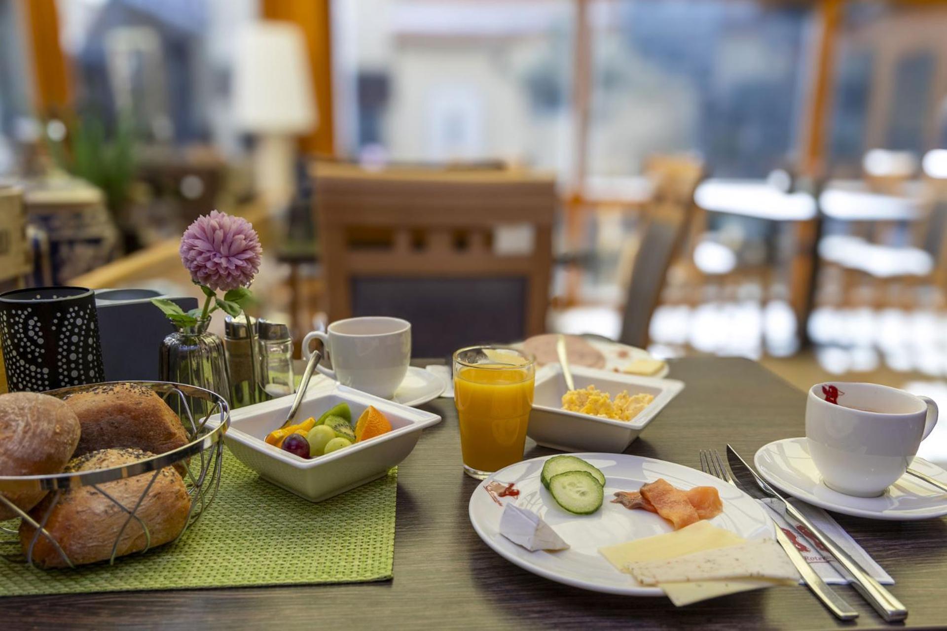 Apartmenthaus Burgenheimat In Rhens Bei Koblenz מראה חיצוני תמונה