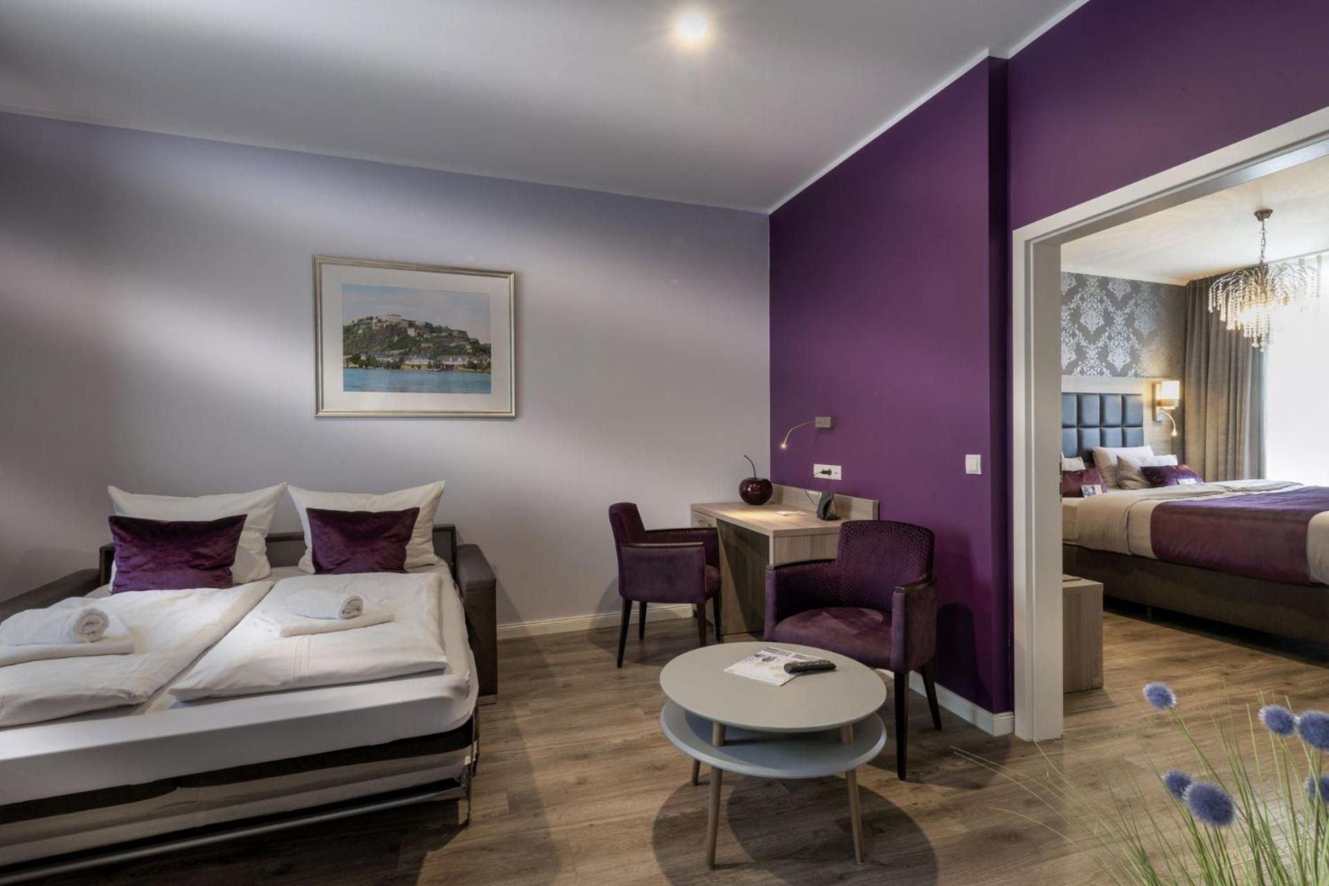Apartmenthaus Burgenheimat In Rhens Bei Koblenz מראה חיצוני תמונה