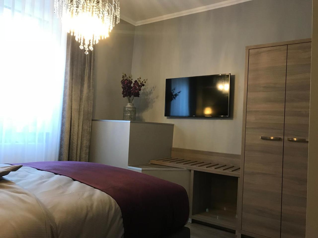 Apartmenthaus Burgenheimat In Rhens Bei Koblenz מראה חיצוני תמונה