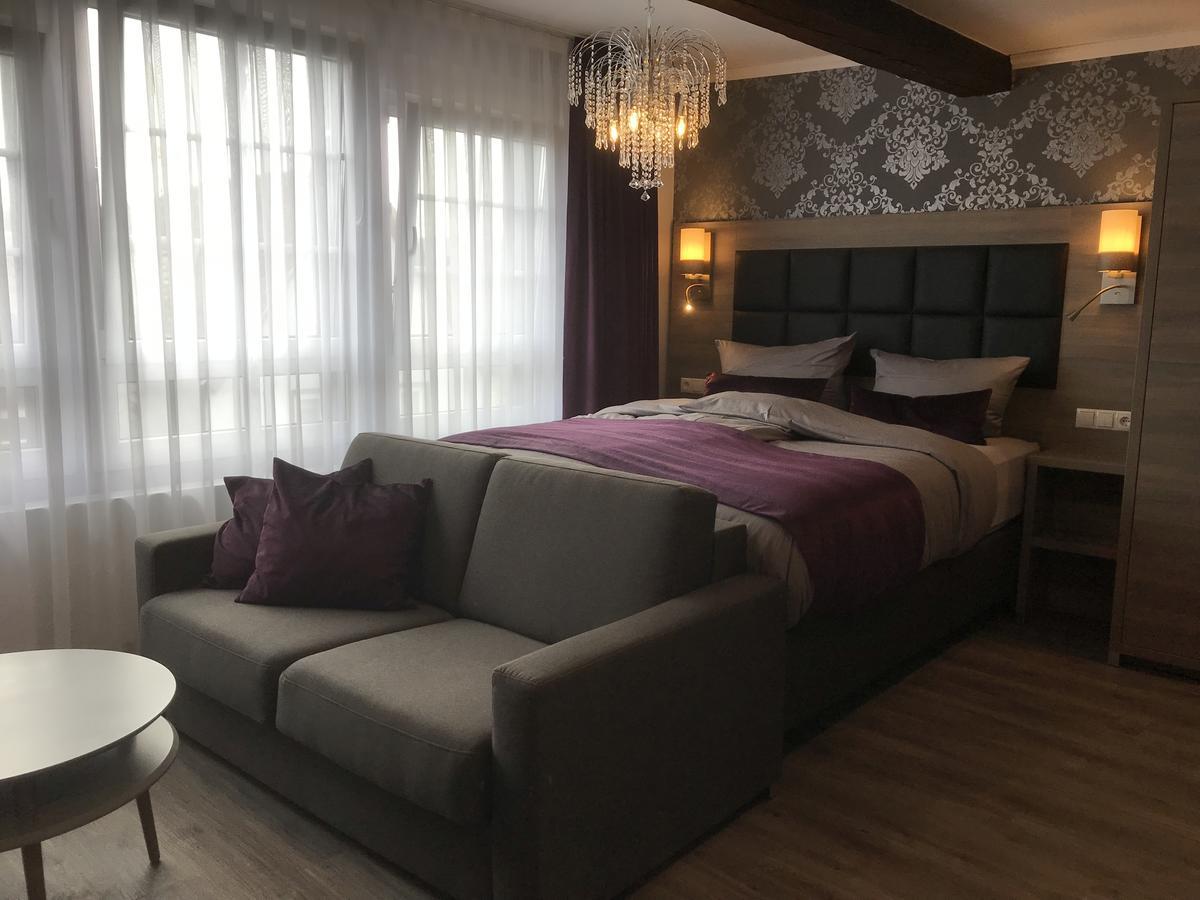 Apartmenthaus Burgenheimat In Rhens Bei Koblenz מראה חיצוני תמונה