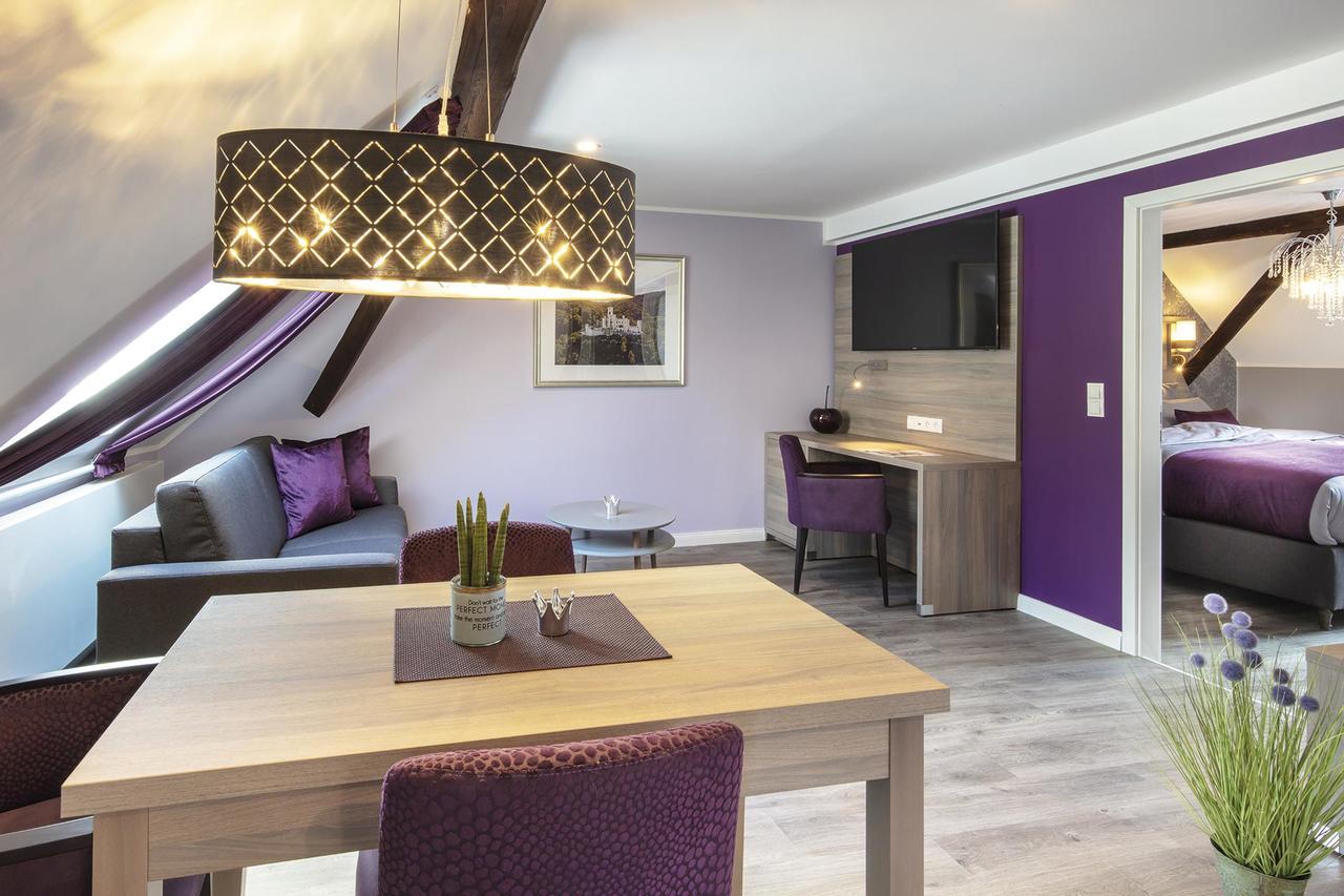 Apartmenthaus Burgenheimat In Rhens Bei Koblenz מראה חיצוני תמונה
