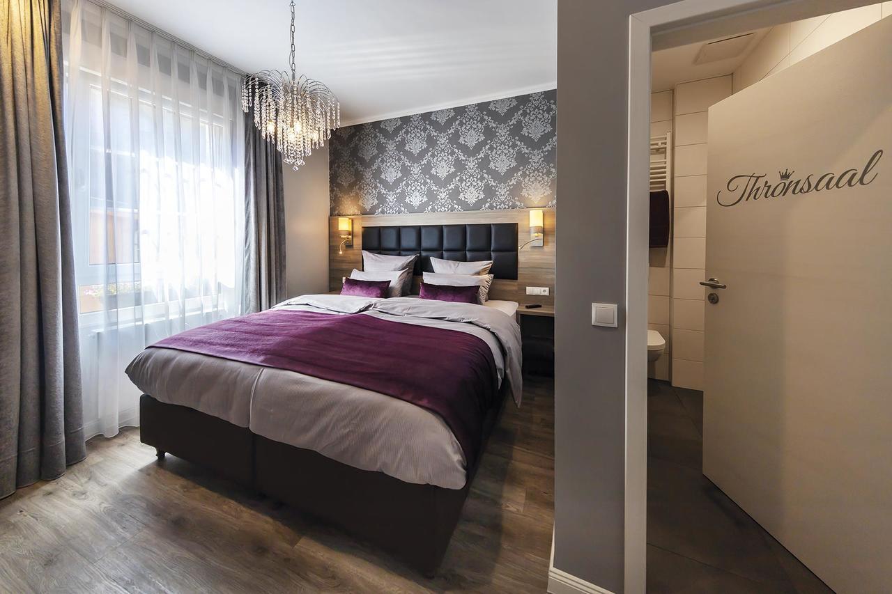 Apartmenthaus Burgenheimat In Rhens Bei Koblenz מראה חיצוני תמונה